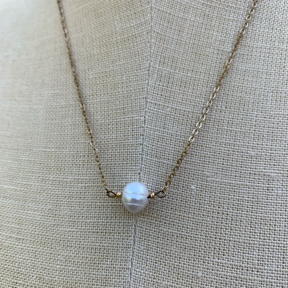 Freshwater Pearl Dainty Necklace - Picture 7 of 8